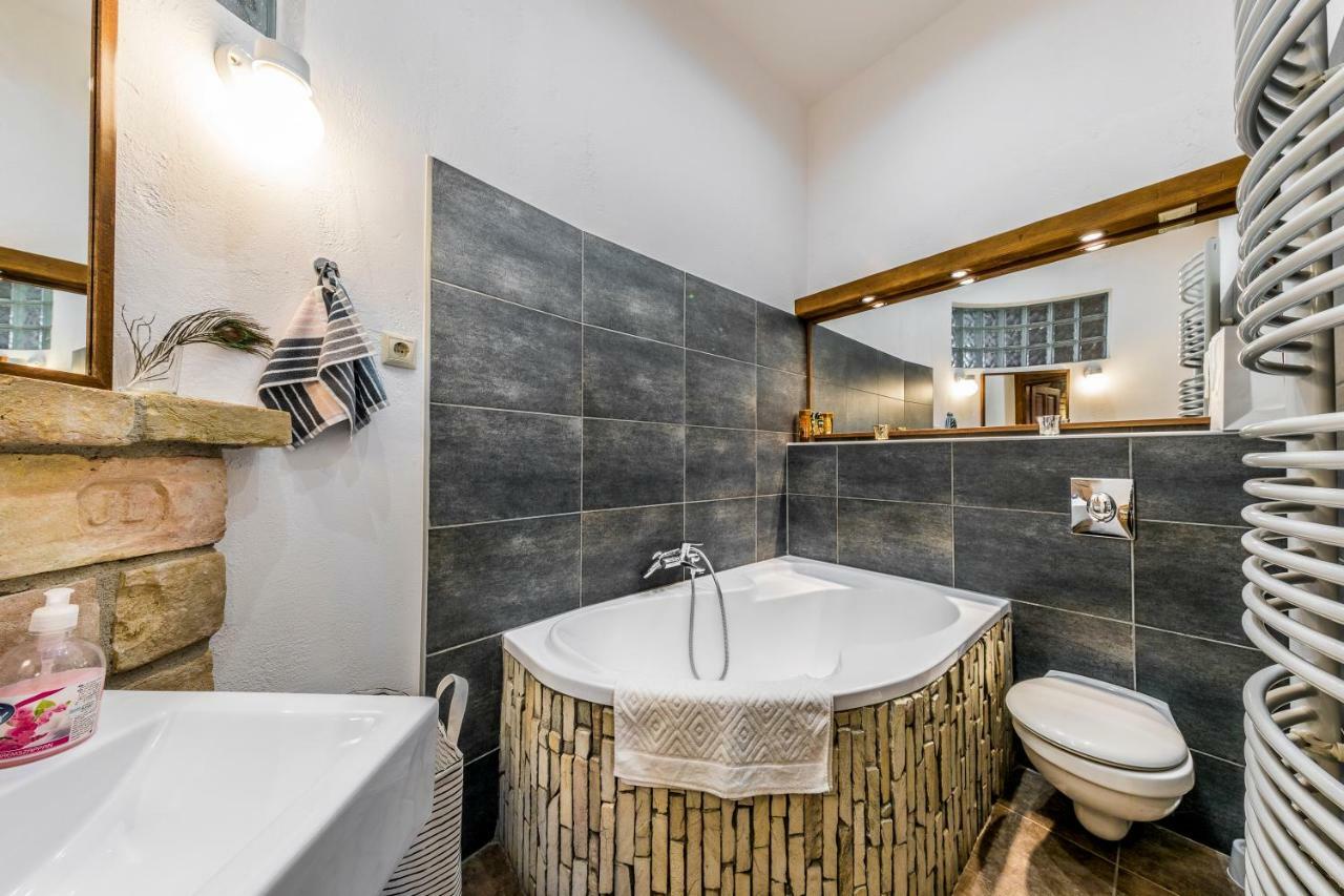 French Touch Apartment With Free Parking Budapest Extérieur photo