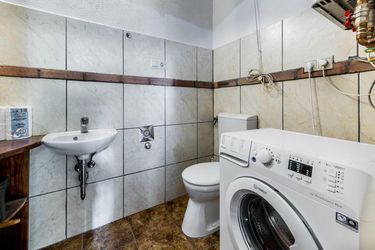 French Touch Apartment With Free Parking Budapest Extérieur photo