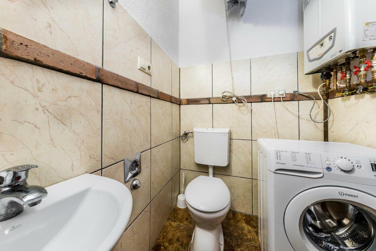 French Touch Apartment With Free Parking Budapest Extérieur photo